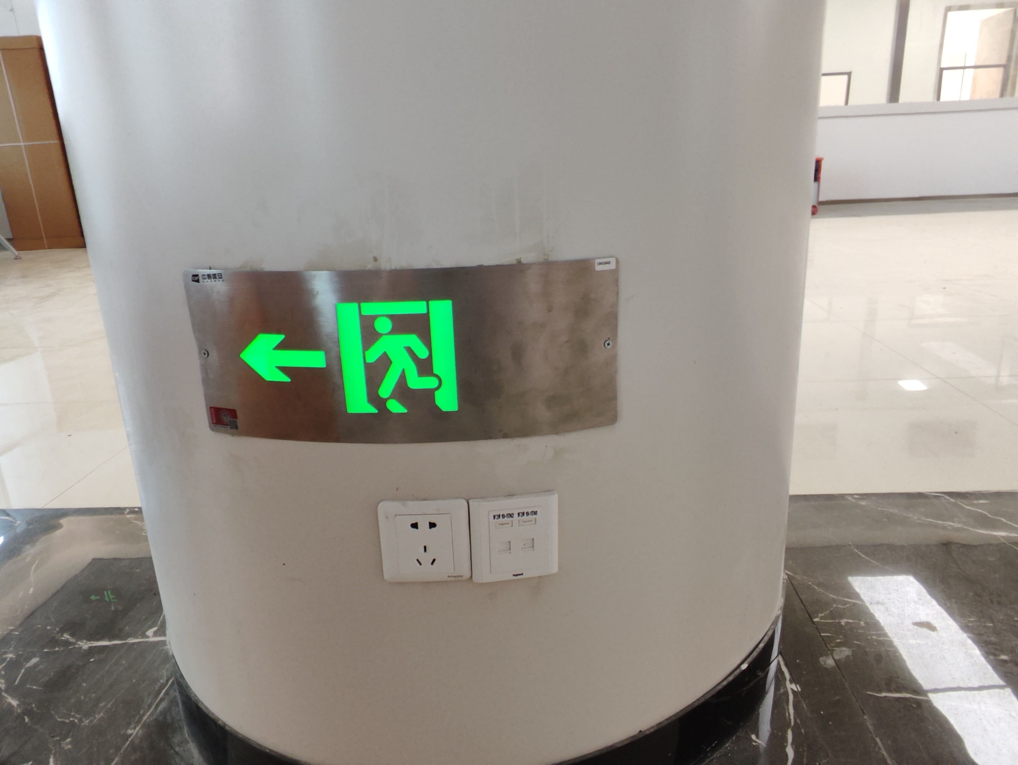 智能疏散系統(tǒng)能否實現(xiàn)跨區(qū)域、跨建筑的疏散聯(lián)動？